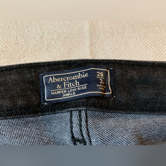 Abercrombie & Fitch Jeans - Available until Nov 15 - Picture 7 of 12